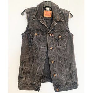 Best Deals for Levis Black Denim Vest 